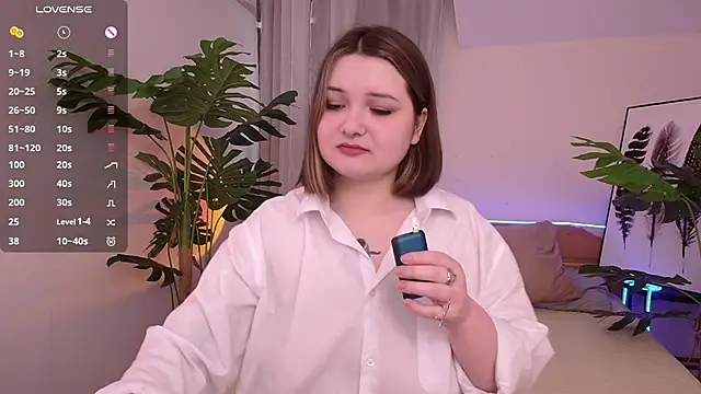 Alice Walters online show from March 2025 03:23:02 PM