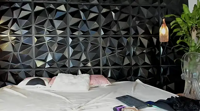 Snapshot of rihannagil chatting on January 2025 05:22:02 PM rihannagil online show from January 2025 05:22:02 PM