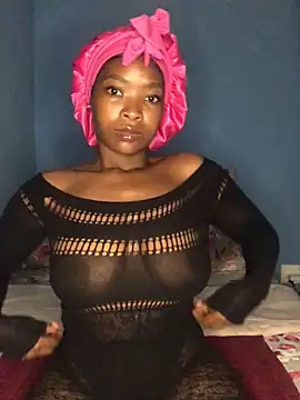 NunuBerry16 online show from January 2025 07:42:01 PM