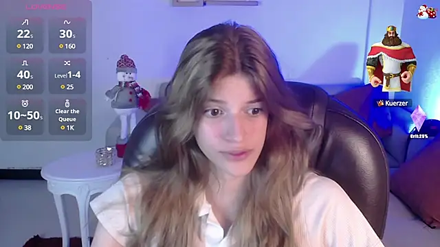 Nora Vennucci online show from December 2024 10:32:02 PM