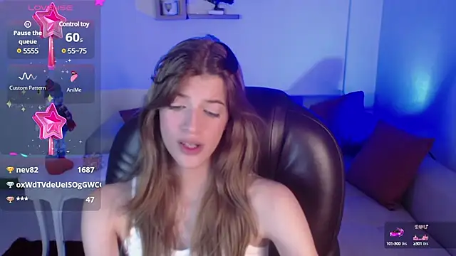 Nora Vennucci online show from December 2024 05:30:01 PM