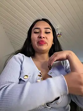 Anily Lovely online show from February 2025 07:35:02 PM