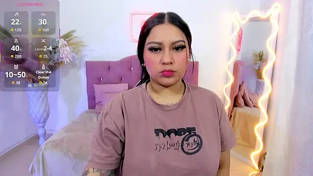 kendra tay online show from November 2025 03:06:01 AM