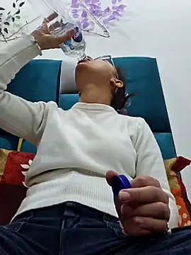 Aleena Rai online show from December 2024 06:37:01 PM