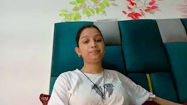 Aleena Rai online show from September 2025 06:33:02 PM