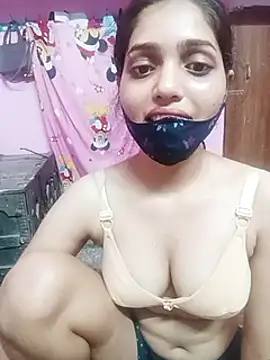 Cute-Simmi online show from December 2024 03:43:01 PM