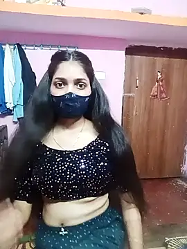 Cute-Simmi online show from December 2024 07:31:01 AM