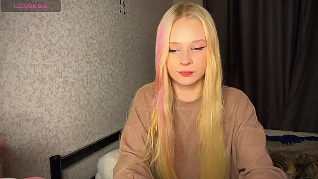 lisa barbie online show from December 2024 11:40:02 AM