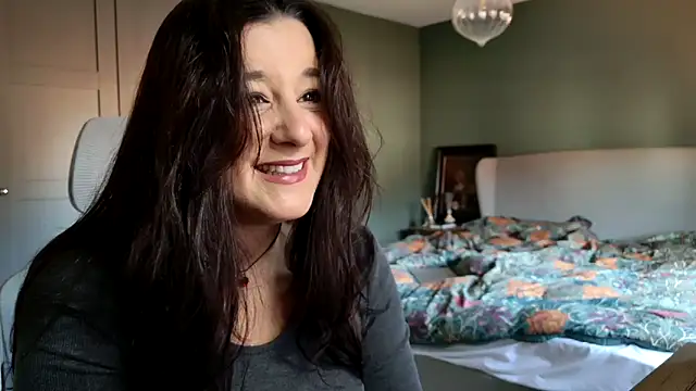 flatwhite0 online show from February 2025 09:46:02 AM