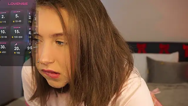 LinaSiren online show from December 2024 06:22:01 AM