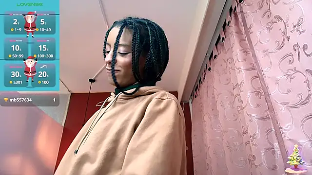 Zia Green online show from December 2024 12:08:02 PM