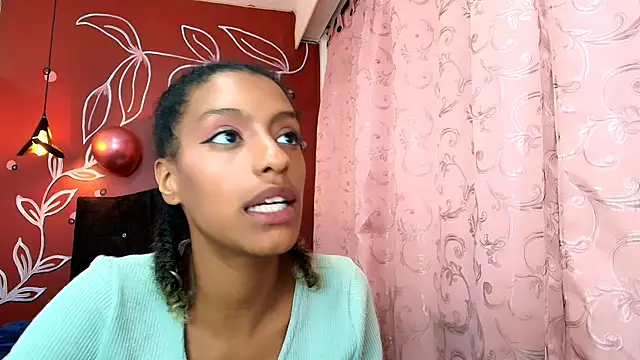 Zia Green online show from January 2025 06:21:01 PM