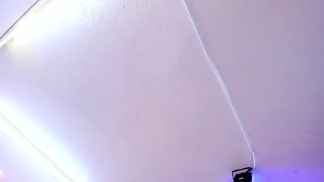 Amy Kiitty  online show from November 2025 12:27:01 PM