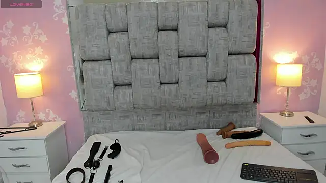 KarinaSimonz online show from March 2025 08:05:02 PM