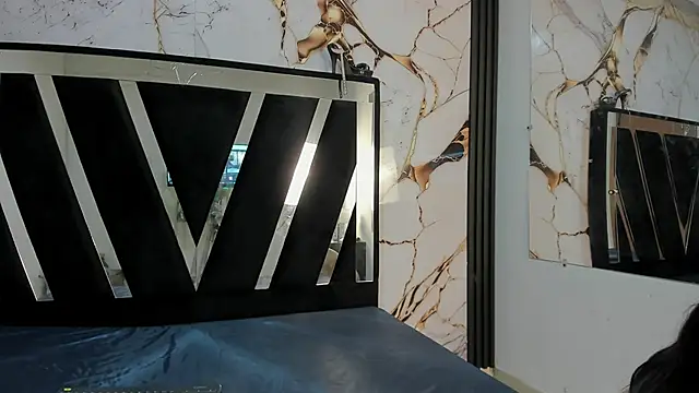 KarinaSimonz online show from October 2025 07:38:01 PM