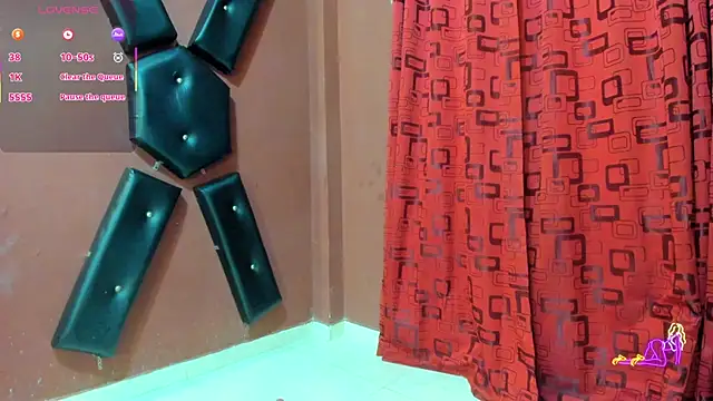 KarinaSimonz online show from April 2026 06:19:01 AM