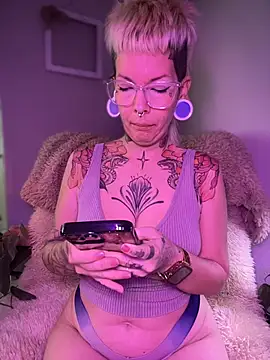 GoldieBakeman online show from February 2026 06:59:02 PM