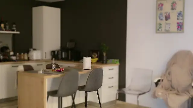 Lorennameliyy online show from September 2025 07:06:02 PM