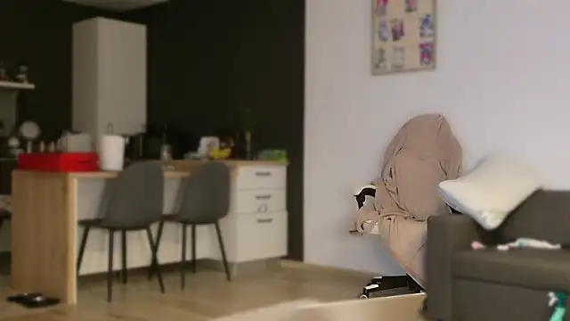 Lorennameliyy online show from September 2025 07:29:01 PM