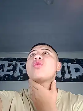 Snapshot of SexyBoy-Bigclit chatting on December 2024 10:26:02 AM SexyBoy-Bigclit online show from December 2024 10:26:02 AM