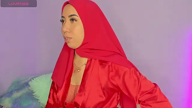 Snapshot of Sweet_hot_mia chatting on January 2025 07:32:01 PM Sweet hot mia online show from January 2025 07:32:01 PM