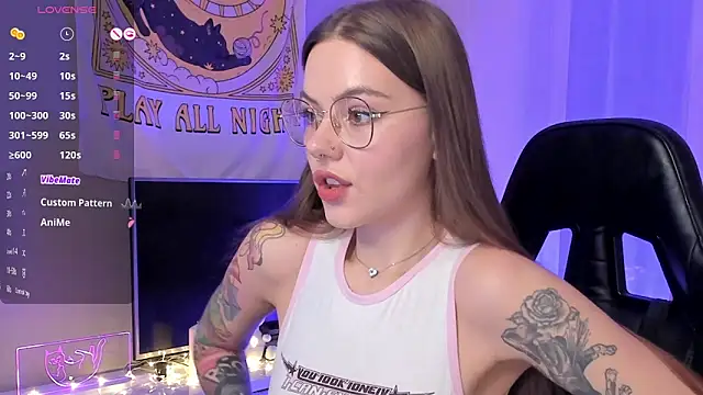 Marta May  online show from January 2025 07:53:02 PM