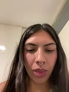 Argentiiniita online show from January 2025 01:10:01 AM