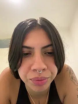 Argentiiniita online show from February 2025 12:17:01 AM