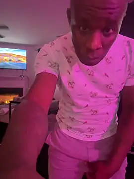 Snapshot of Pressure69mee chatting on February 2025 01:11:01 PM Pressure69mee online show from February 2025 01:11:01 PM