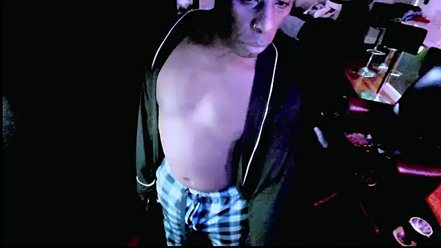 Snapshot of Pressure69mee chatting on March 2025 11:03:02 PM Pressure69mee online show from March 2025 11:03:02 PM