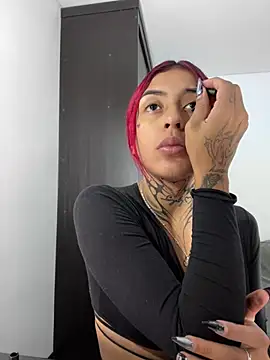 Kuromi LS online show from February 2025 04:23:02 PM