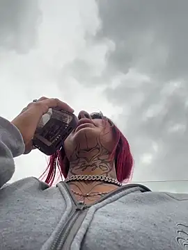 Kuromi LS online show from November 2025 07:13:01 PM