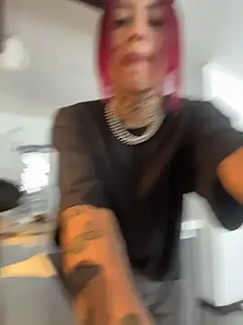 Kuromi LS online show from November 2025 06:30:02 PM