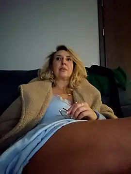 MariaRichi  online show from December 2025 08:05:02 PM