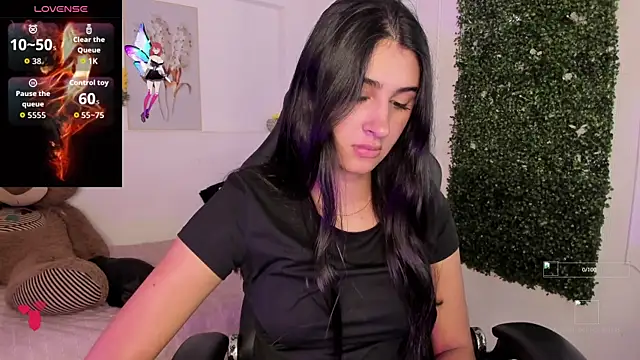 Ashley Evans18 online show from November 2025 01:18:02 PM