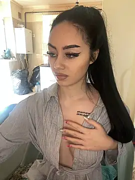 Gya Rue online show from February 2025 12:14:02 PM