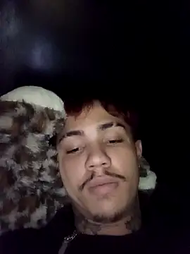 HannibalLester online show from November 2025 07:25:01 PM