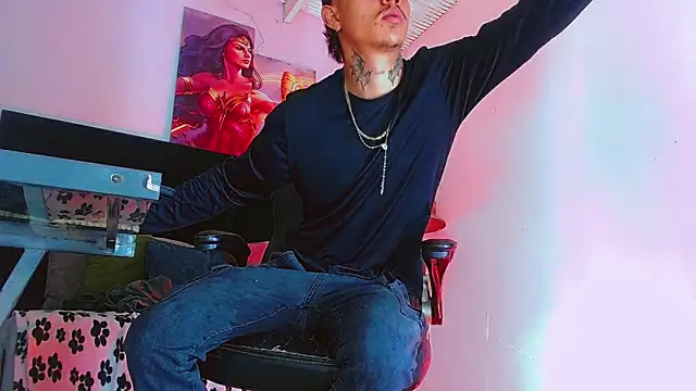 HannibalLester online show from November 2025 04:45:02 AM