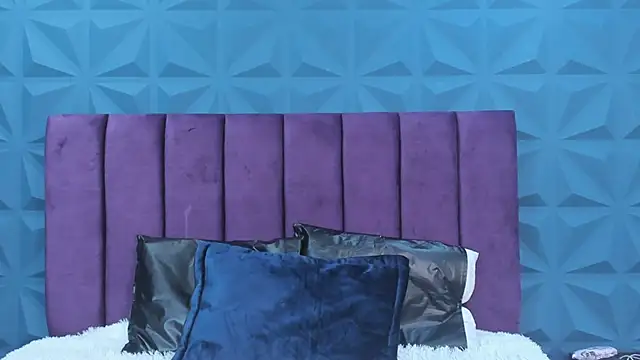 NicoleJonss online show from February 2025 03:34:02 AM