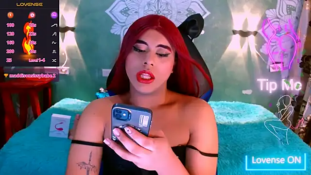 Emili Roux online show from March 2025 08:00:02 PM