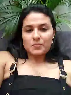 elena jonees online show from February 2025 09:49:01 PM