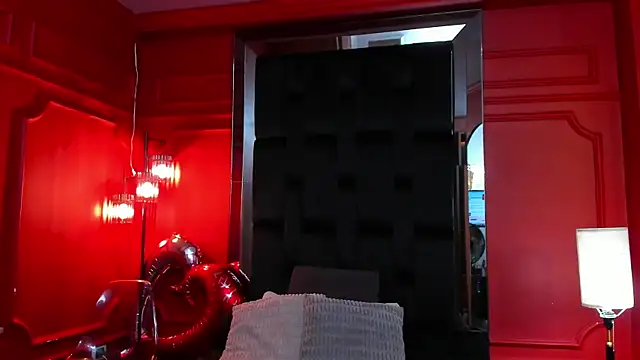 nathalie rossel online show from February 2025 01:11:01 AM