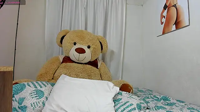 sweet amalia4 online show from September 2025 02:34:01 AM