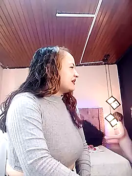 Naiara Sex  online show from December 2024 02:53:01 PM