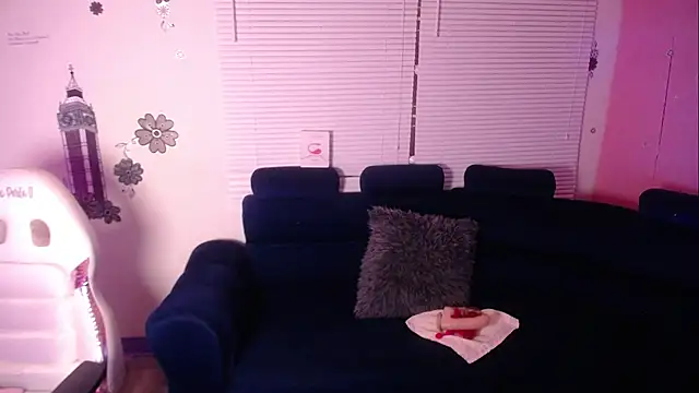 Naiara Sex  online show from March 2025 07:01:02 PM