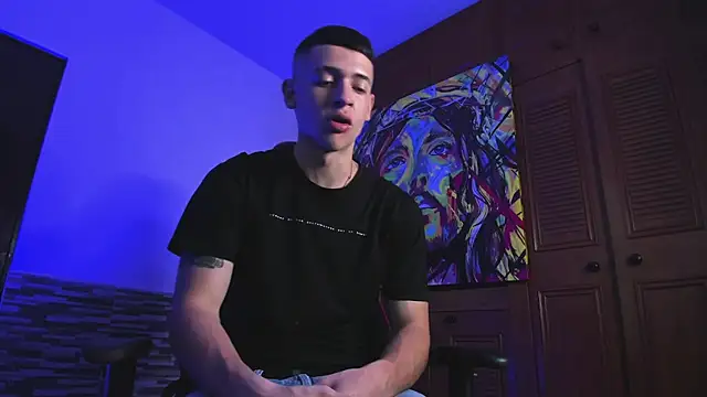 Dimitri higth420 online show from February 2025 01:33:01 AM