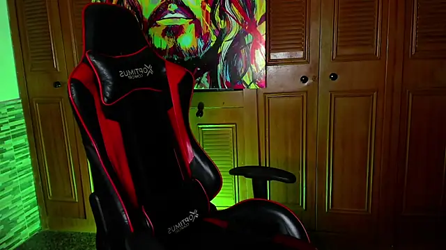 Dimitri higth420 online show from March 2025 08:31:01 AM