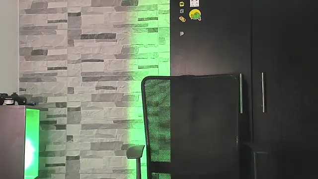 Dimitri higth420 online show from October 2025 02:07:01 AM