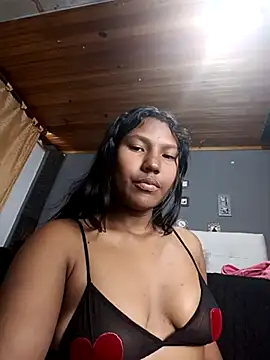 Snapshot of AnnieScott_ chatting on March 2025 03:39:02 PM AnnieScott online show from March 2025 03:39:02 PM