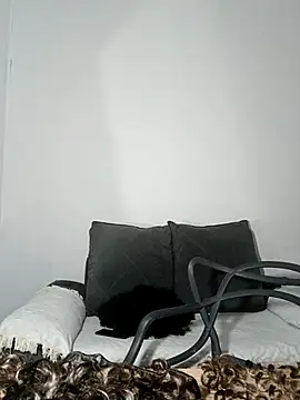 annybarros21 online show from September 2025 04:16:02 AM